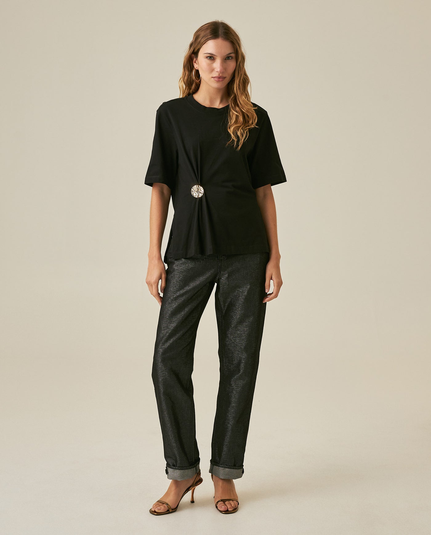 Womens T-Shirt Semi-Fitted Cotton Front Pleats Removable Metal Pin - Mothers - Black 63_701H034_NEG194004_4