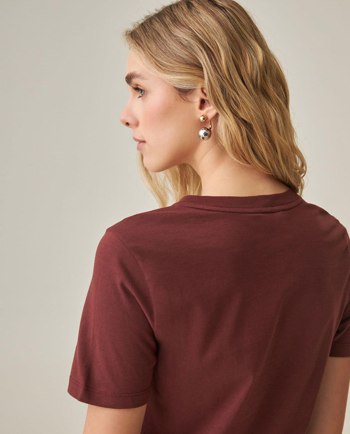 Women´s Slim Fit T-Shirt - Brown 63_702H019_CAF191321_7