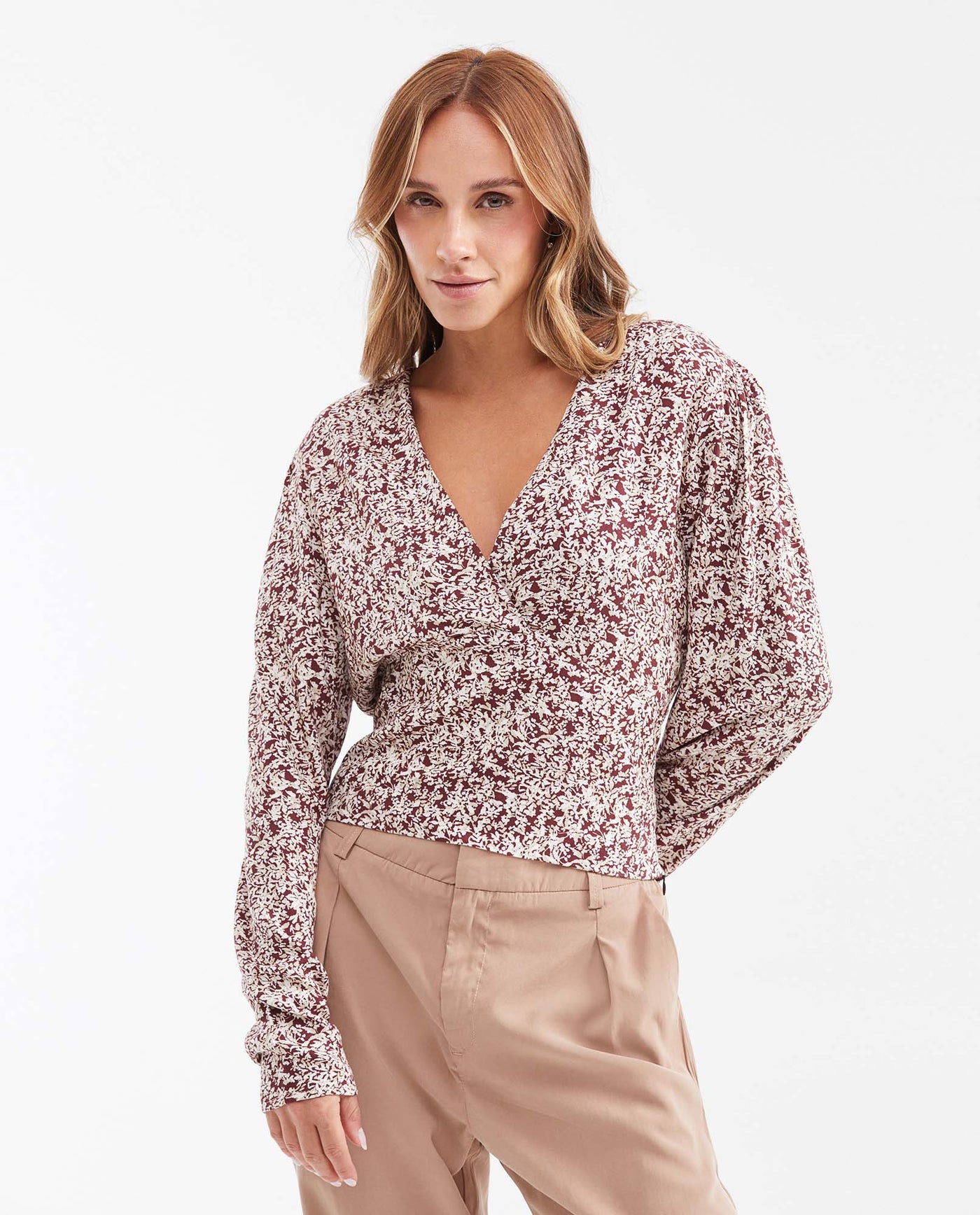 Women's Fitted V-Neck Blouse with Gathered Sleeve Detail in Viscose - 1
