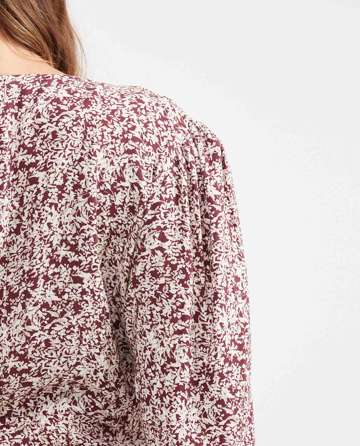 Women's Fitted V-Neck Blouse with Gathered Sleeve Detail in Viscose - 5