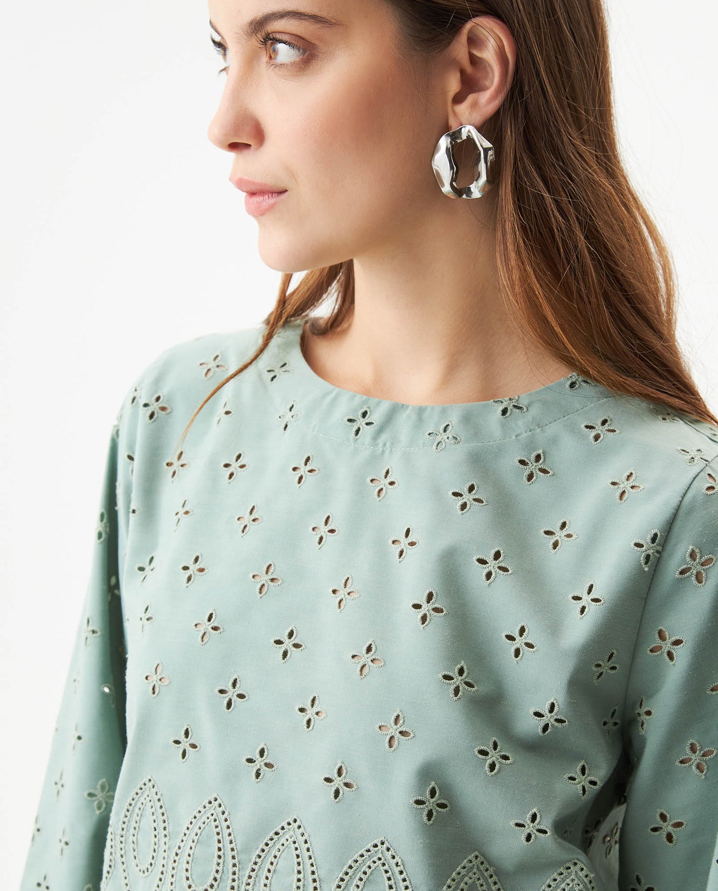 Women's Continuous Embroidered Wide Shirt in Polyester-Cotton Blend, Ceremony - 4