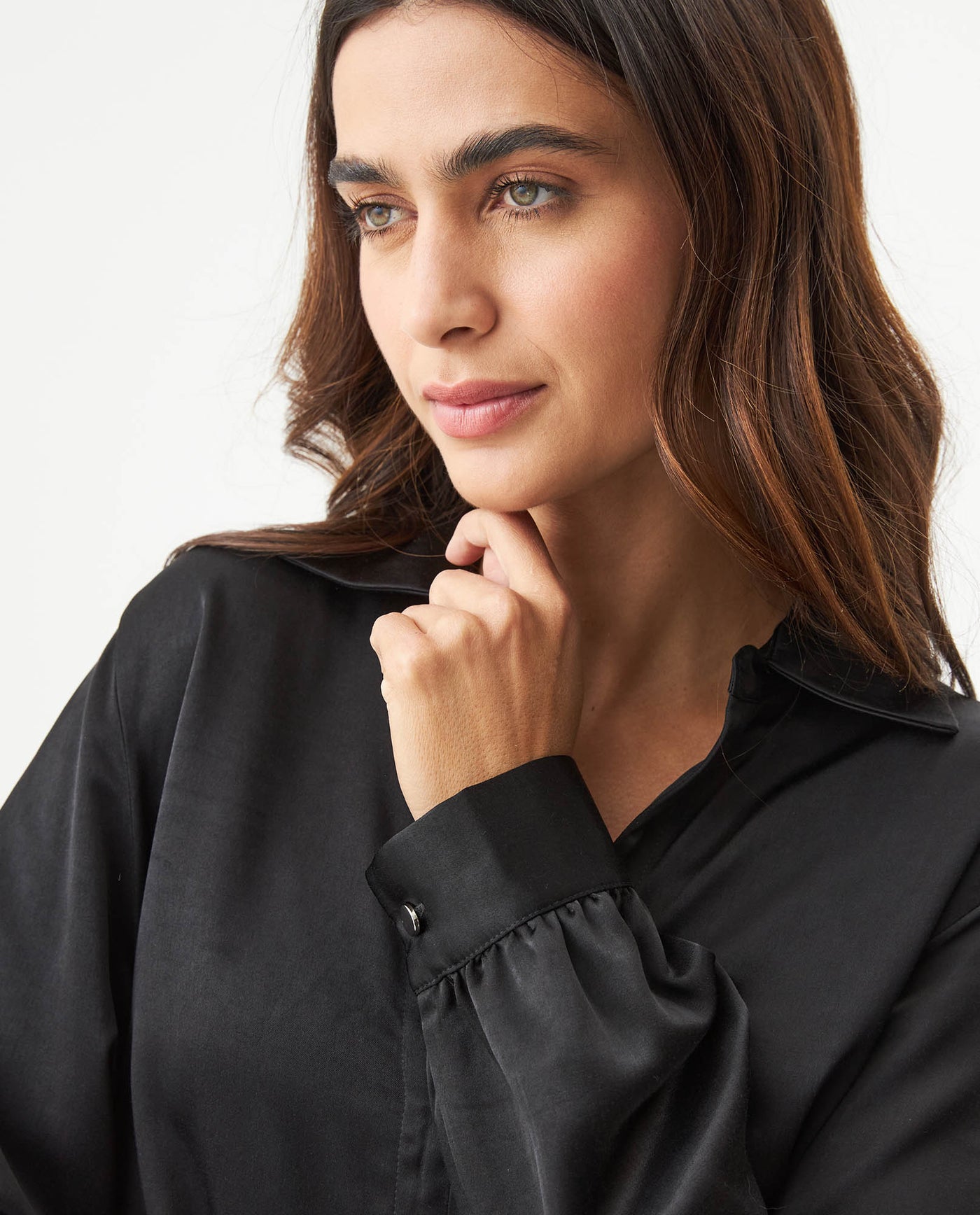 Women's Satin Effect Wide V-Neck Blouse in Viscose-Polyester Blend Gala 63_719G016_NEG194007_5