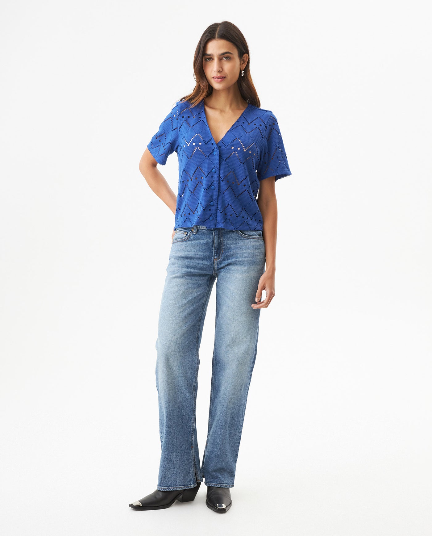 Women's Embroidered V-Neck Short Sleeve Blouse in Polyester Stretch Stardust 63_719G036_AZU193964_4