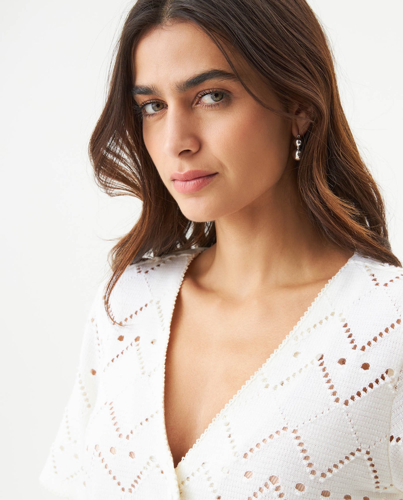 Women's Embroidered V-Neck Short Sleeve Blouse in Polyester Stretch Stardust 63_719G036_CRU114302_5