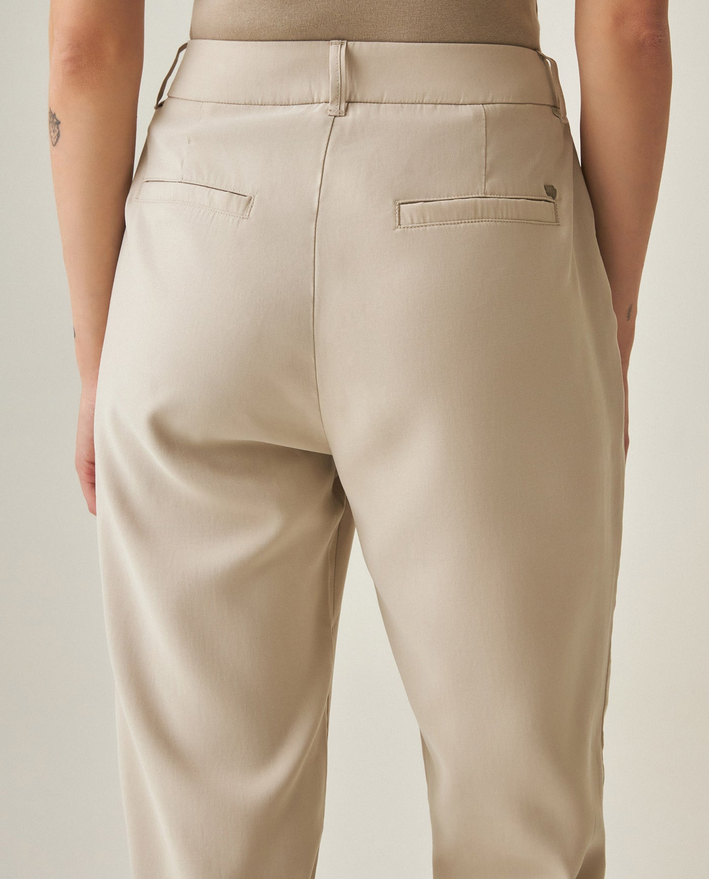 Women´s Straight Pants - Beige 63_732H000_BEI161102_7