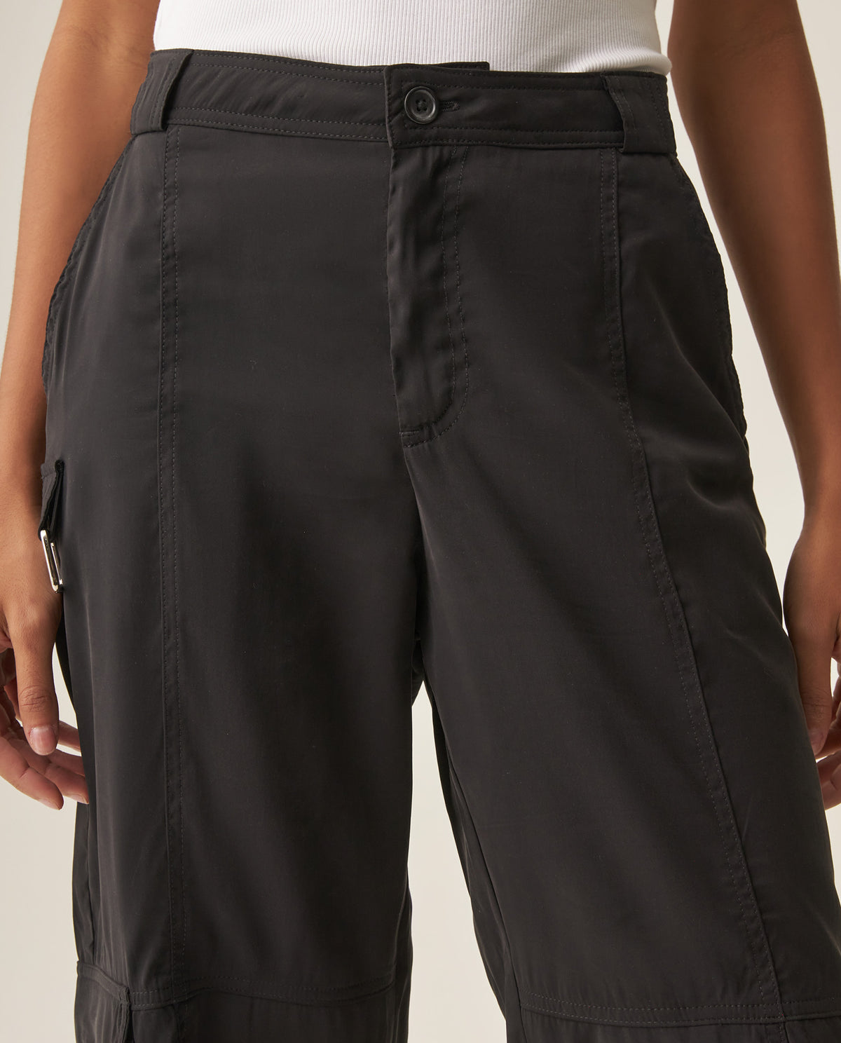 Women´s Cargo Wide Leg Pant - Black 63_739H900_NEG194003_4