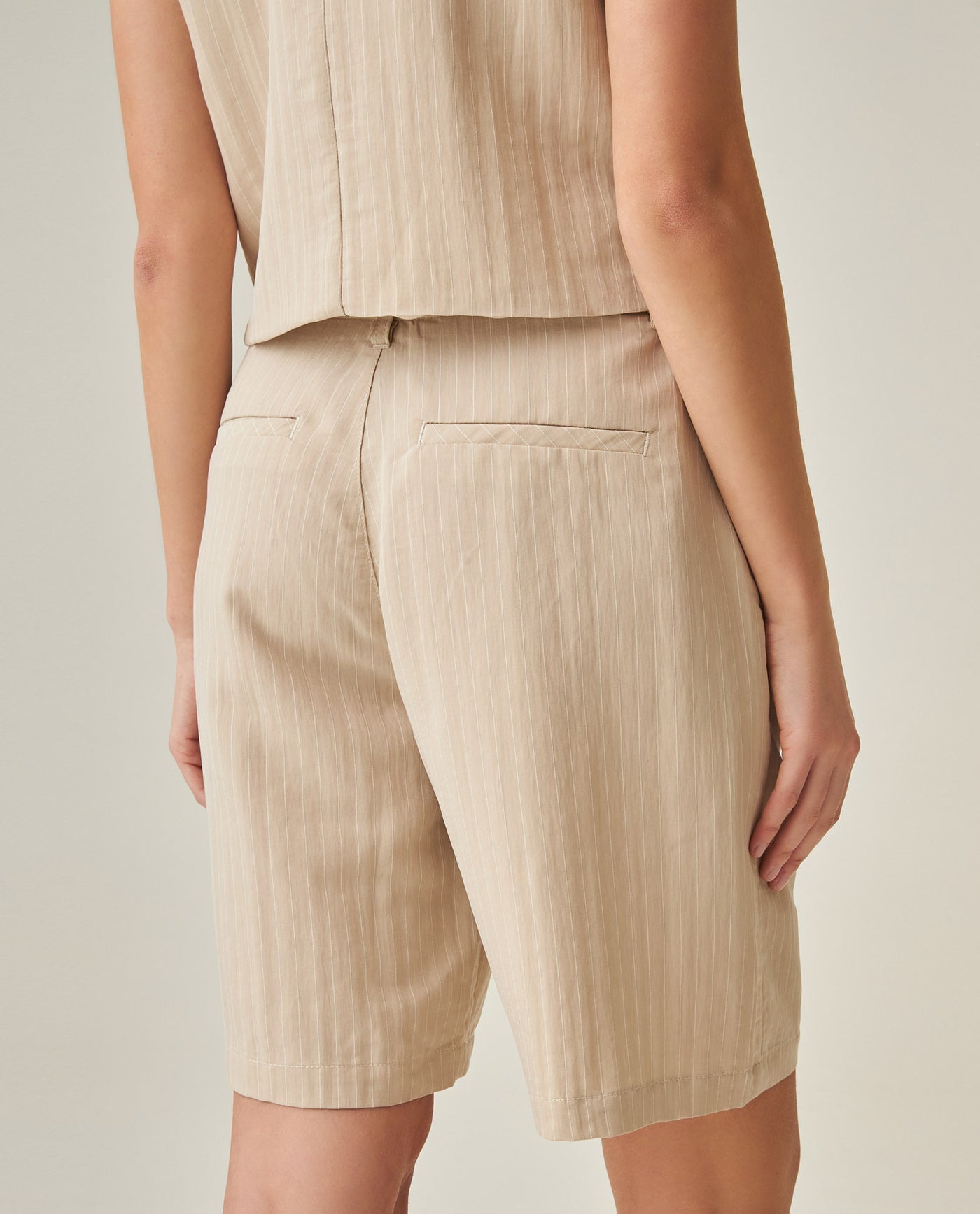 Women´s Shorts - Beige 63_752H001_BEI161102_7