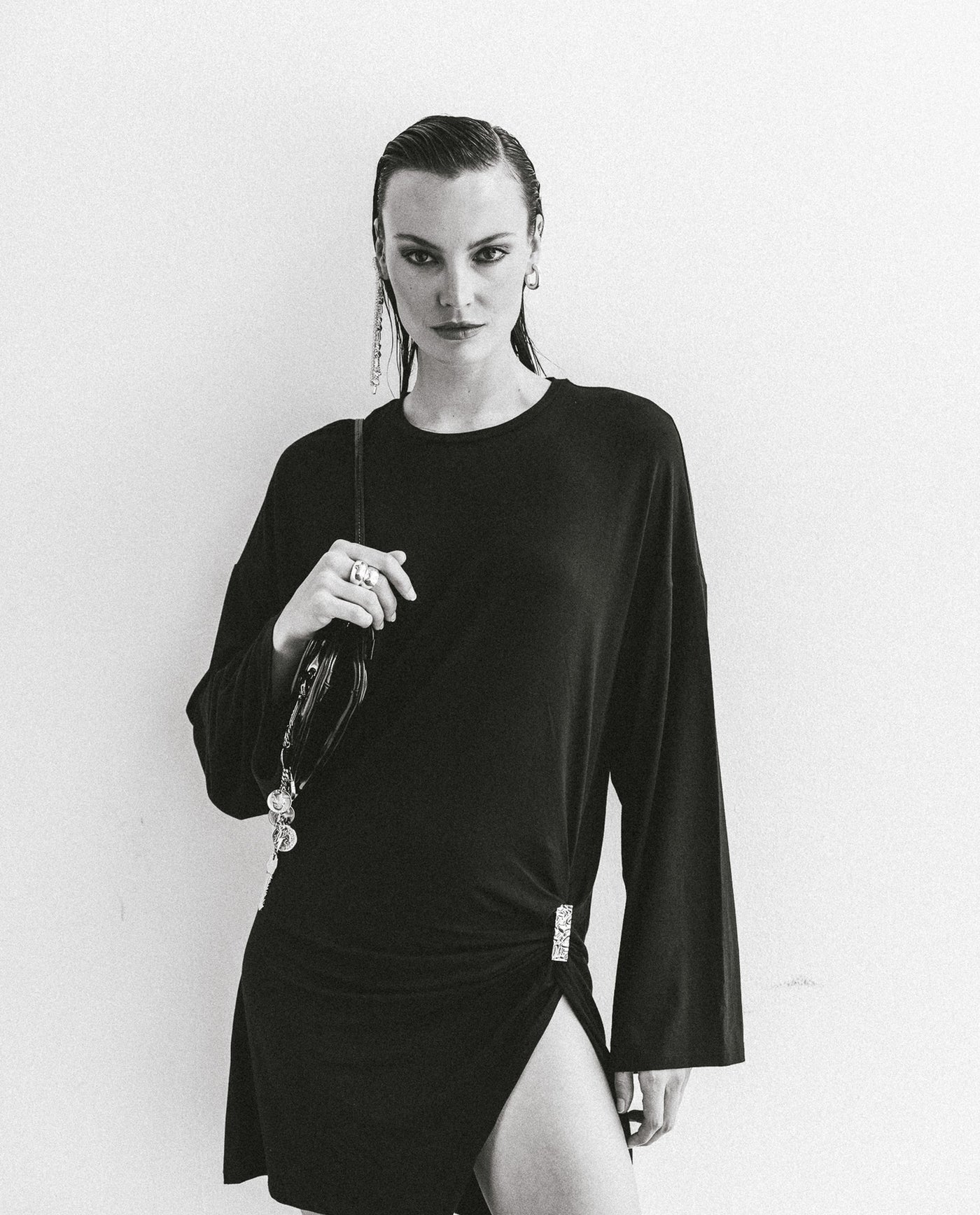 Womens Oversized Mini Dress - Special Collection - Black 63_774H503_NEG194007_3