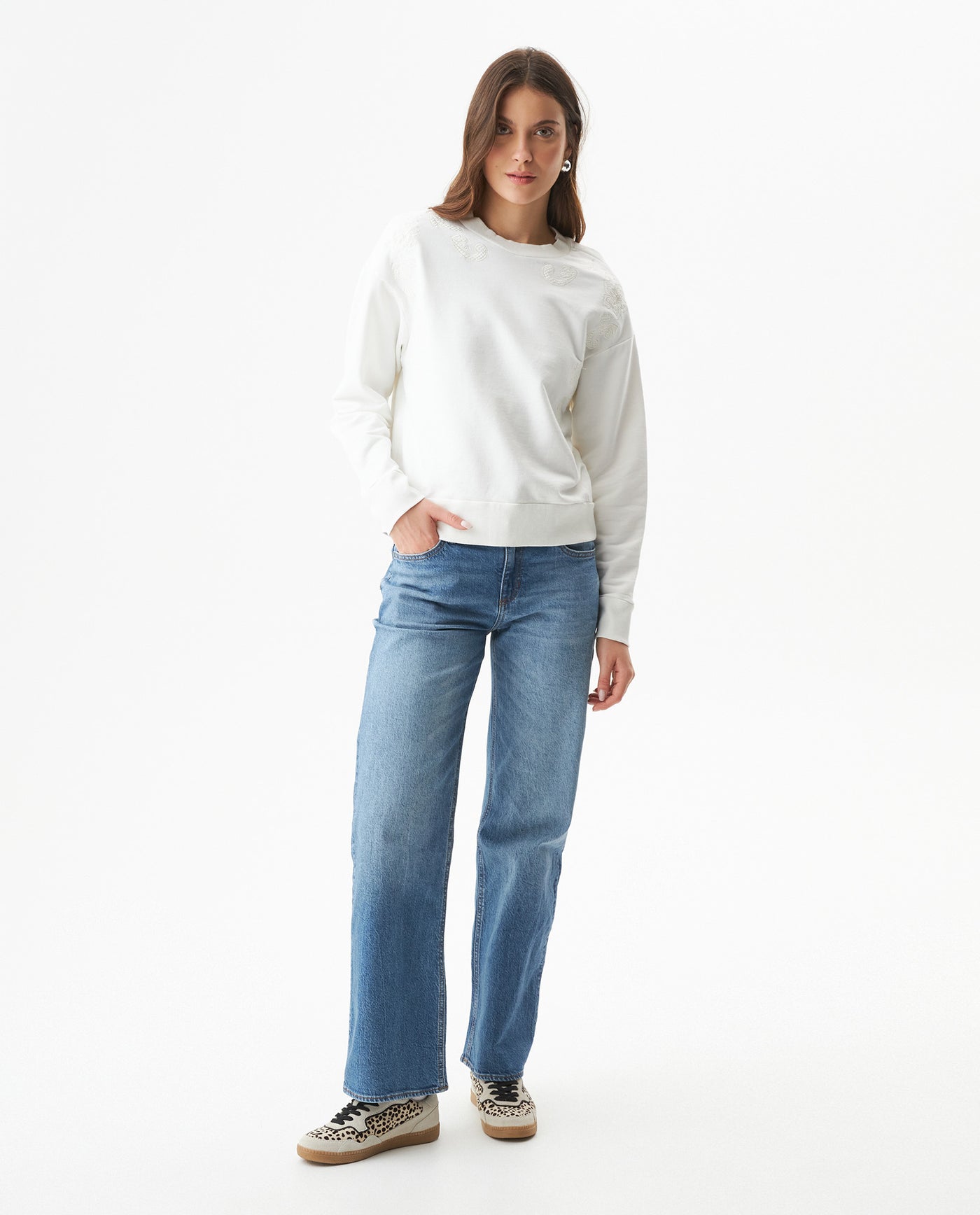 Women's Embroidered Crew Neck Sweatshirt in Cotton Stretch Blend Evening 63_789G001_CRU110606_4