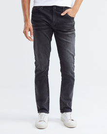 SLIM FIT MID-RISE JEANS IN BLACK SL0012