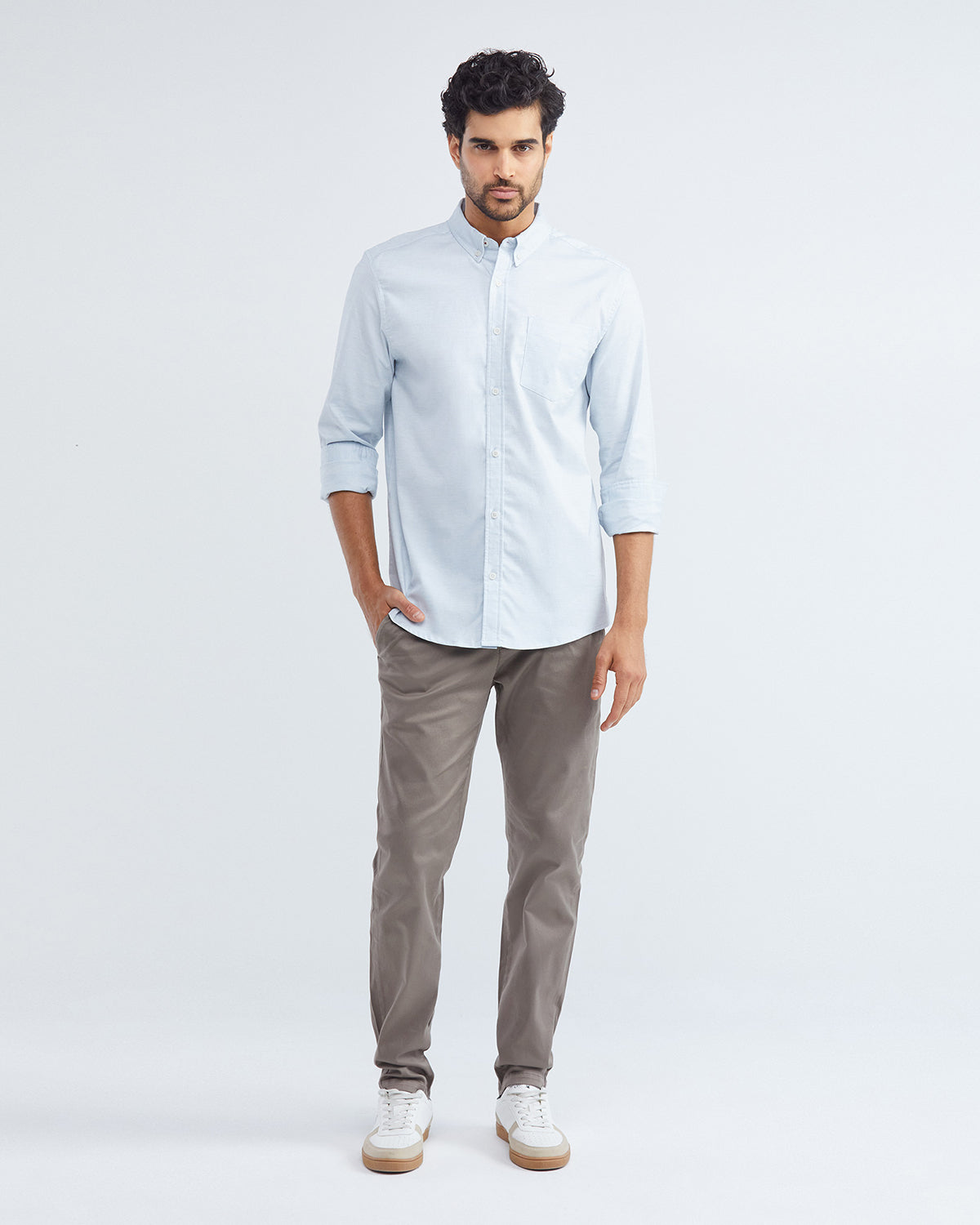 CLASSIC FIT POCKET SHIRT IN PALE BLUE