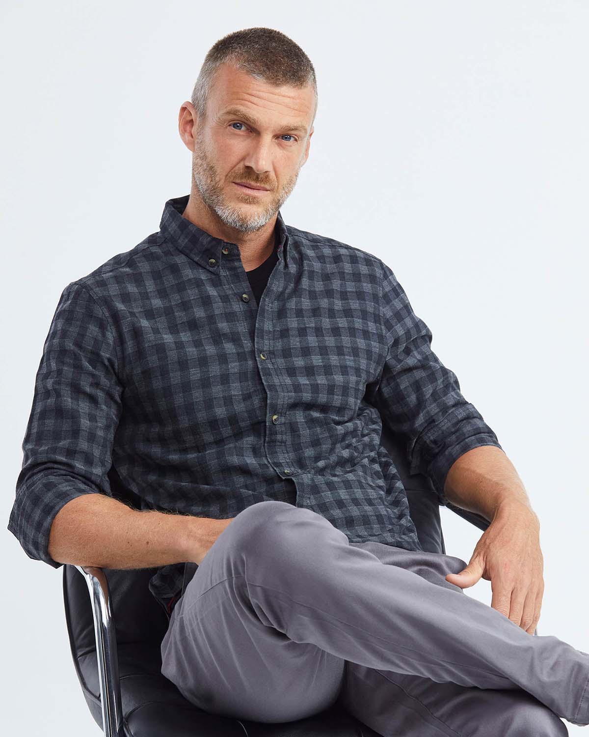 SLIM FIT PLAID SHIRT IN BLACK