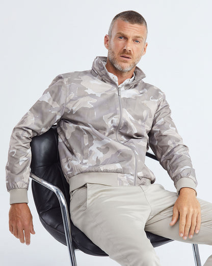CLASSIC WINDBREAKER JACKET IN ECRU