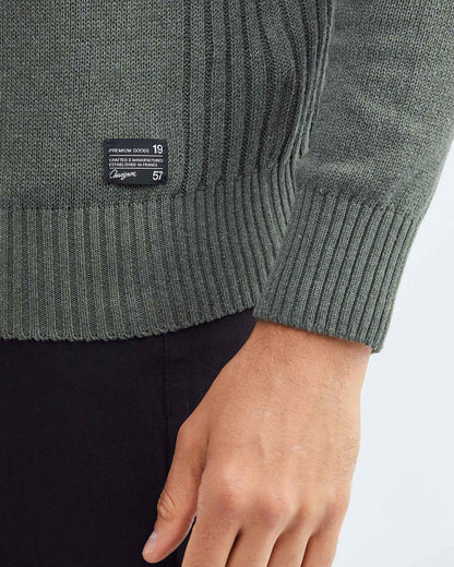 SLIM CASUAL SWEATER IN GREEN