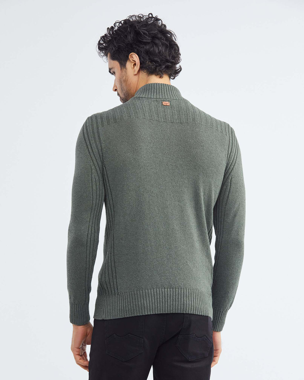 SLIM CASUAL SWEATER IN GREEN