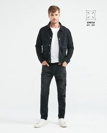 STRAIGHT FIT MID-RISE JEANS IN BLACK ST032