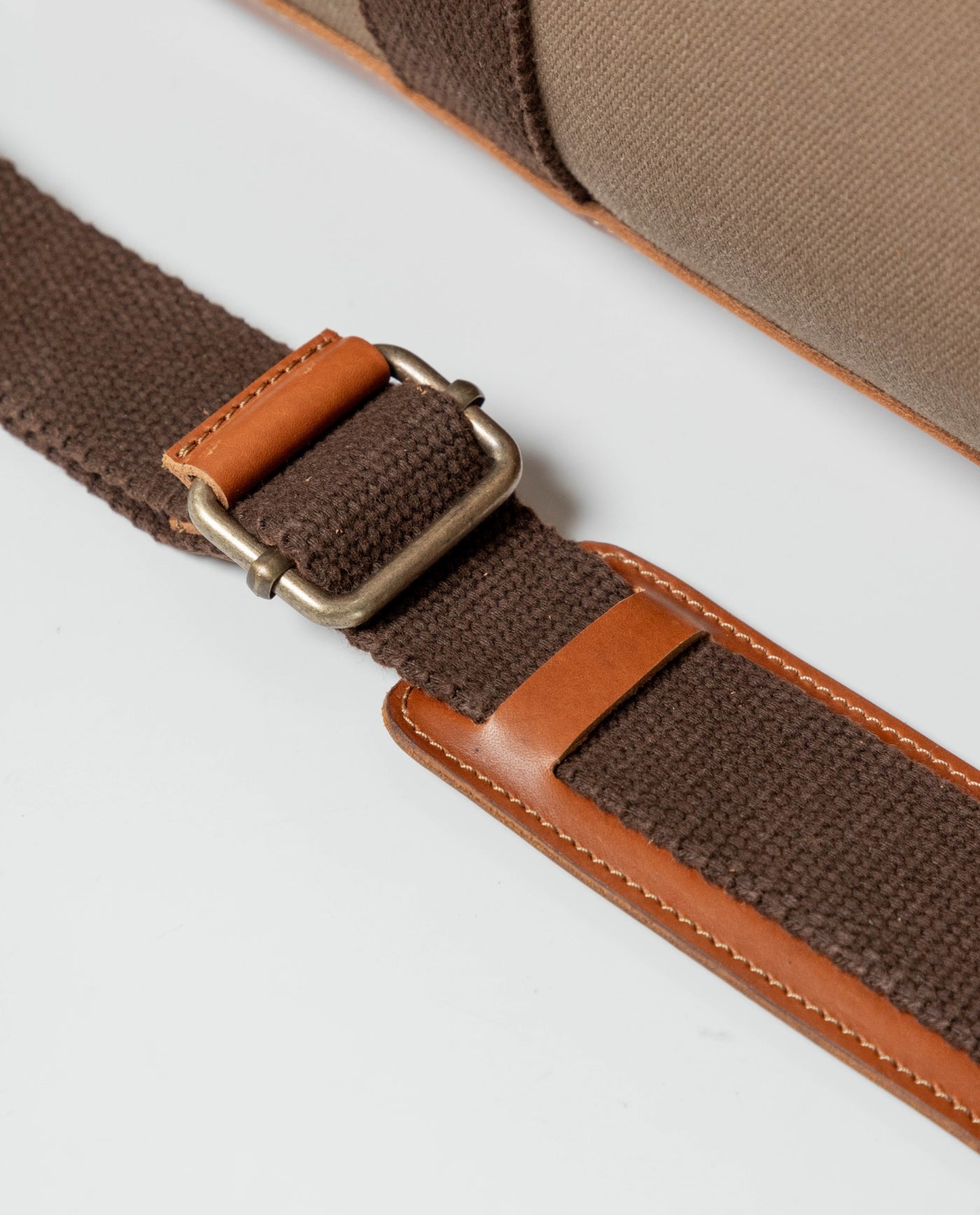 Accessory Fit: Men's Cotton-Leather Briefcase - Brown 002G010 - 4