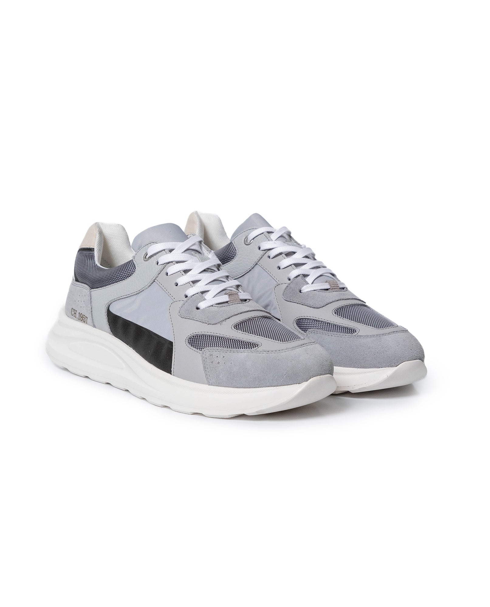 Mens Sneakers Runner Water Repellent Suede Textured Leather Athletic Textile Reflective Detail EVA - Gray 63_061H005_GRI154101_0