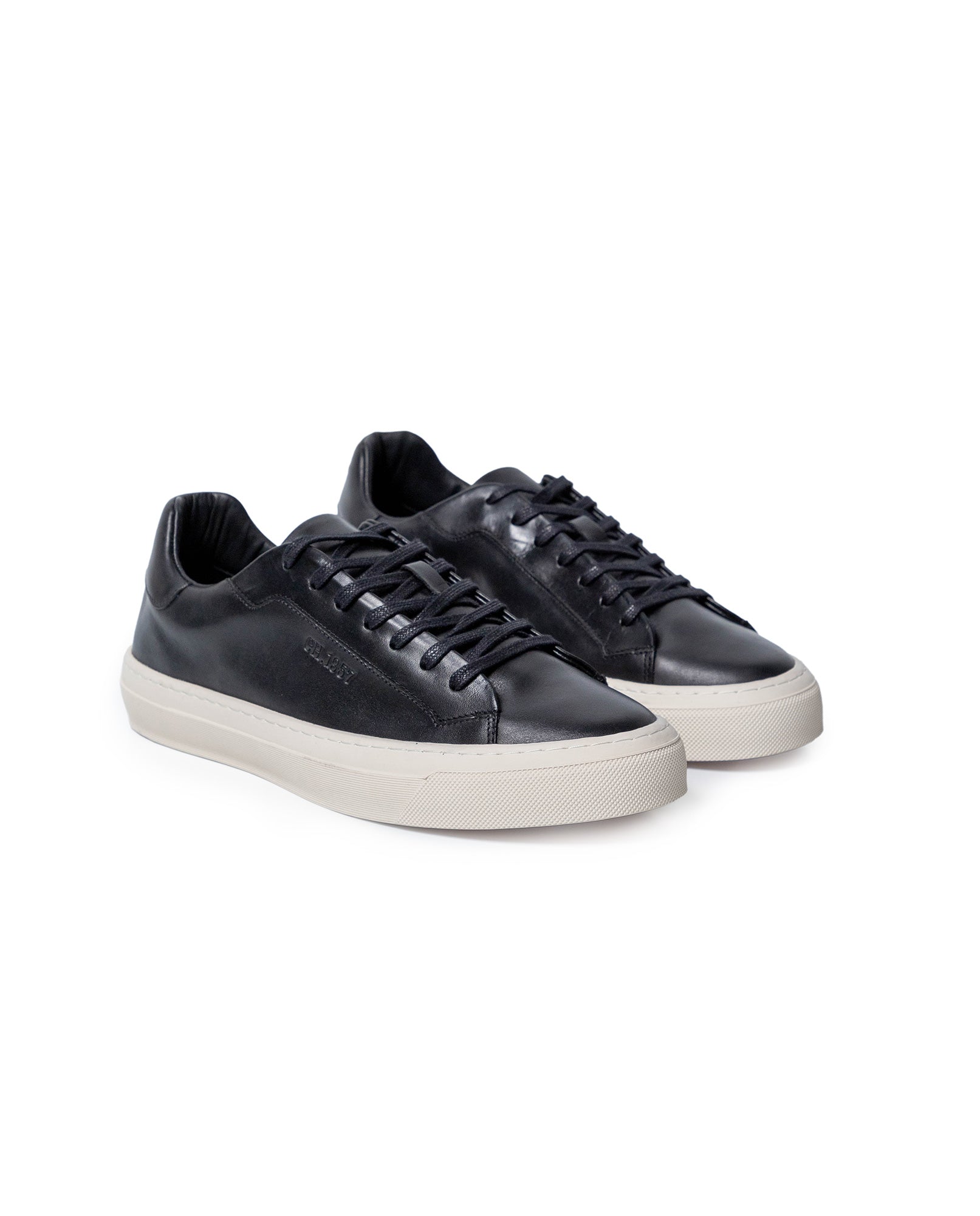 Mens Sneakers Flat Natural Finish Aniline Leather Interior Linings Rubber Sole Tone on Tone Laces - Black 63_061H016_NEG194007_0