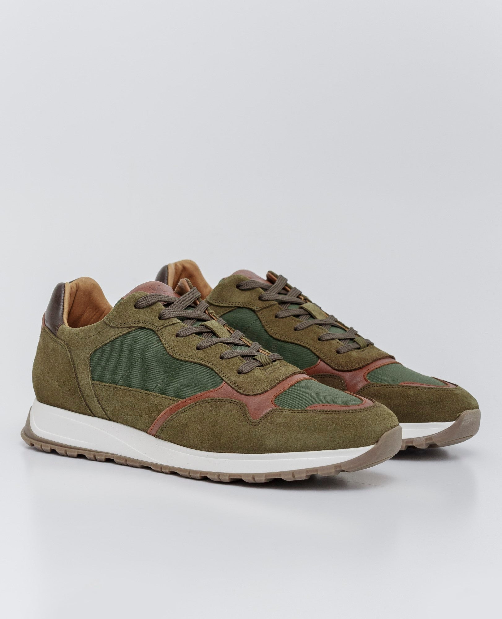 Men´s Leather Running Sneakers - Green 63_064E209_VER130532_3