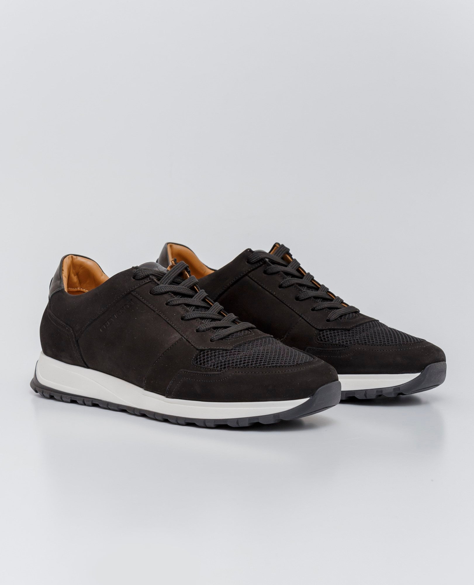 Men´s Leather Running Sneakers - Black 63_064E210_NEG193909_3