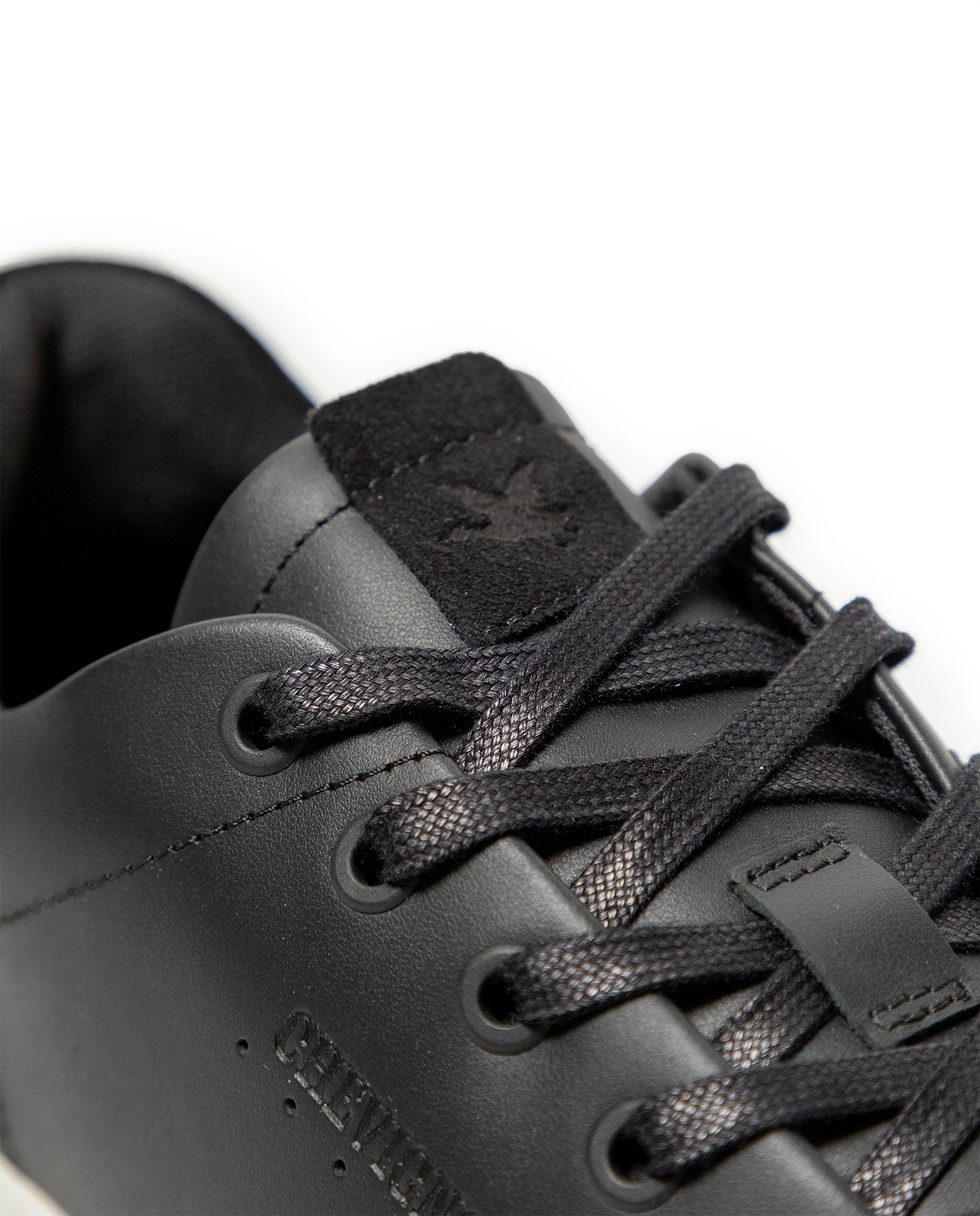 Tenis Casuales en Cuero para Hombre - Black 63_069F011_NEG194007_4