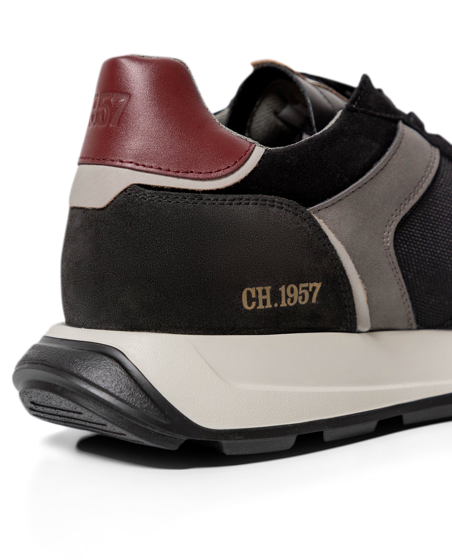 Men's Runner Style Sneakers - Black - 5