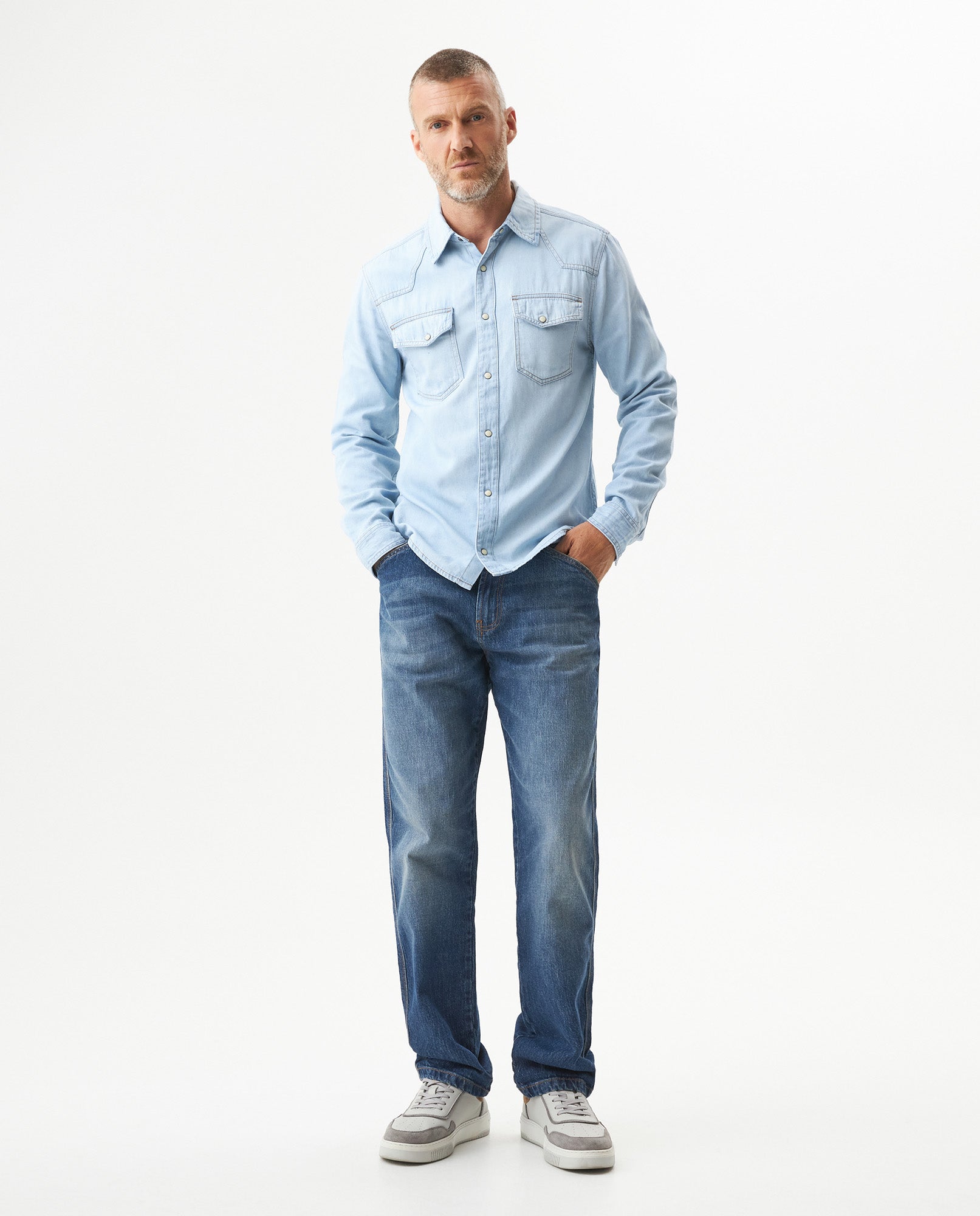 Men's Slim Fit Denim Shirt in Cotton, Midnight 319G000 - 3