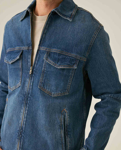 Mens Trucker Jacket Straight Cut Medium Wash Cotton Elastane Zipper Closure Leather Badge - Blue 63_321H000_AZU184140_5