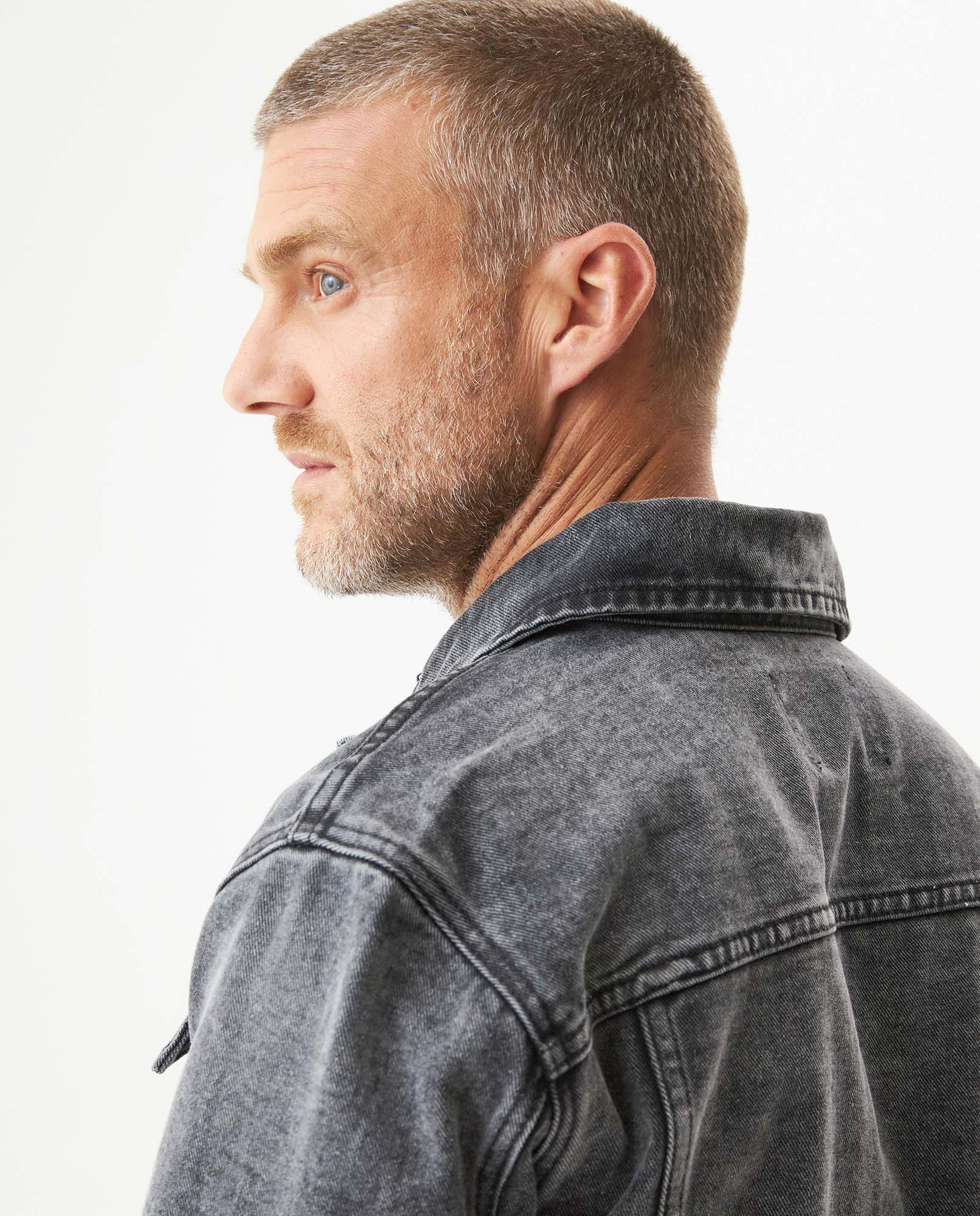 Men's Multi-Pocket Trucker Denim Jacket in Cotton-Viscose Blend, Tidemark 329G002 - 6