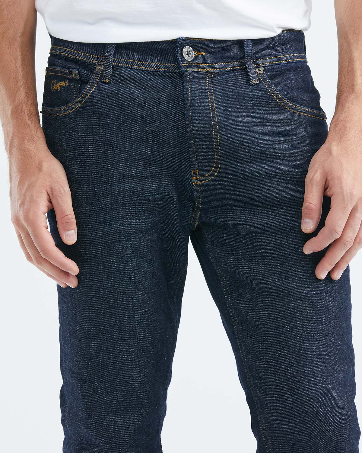 JEANS RECTOS DE TIRO MEDIO EN LAVADO ULTRA OSCURO