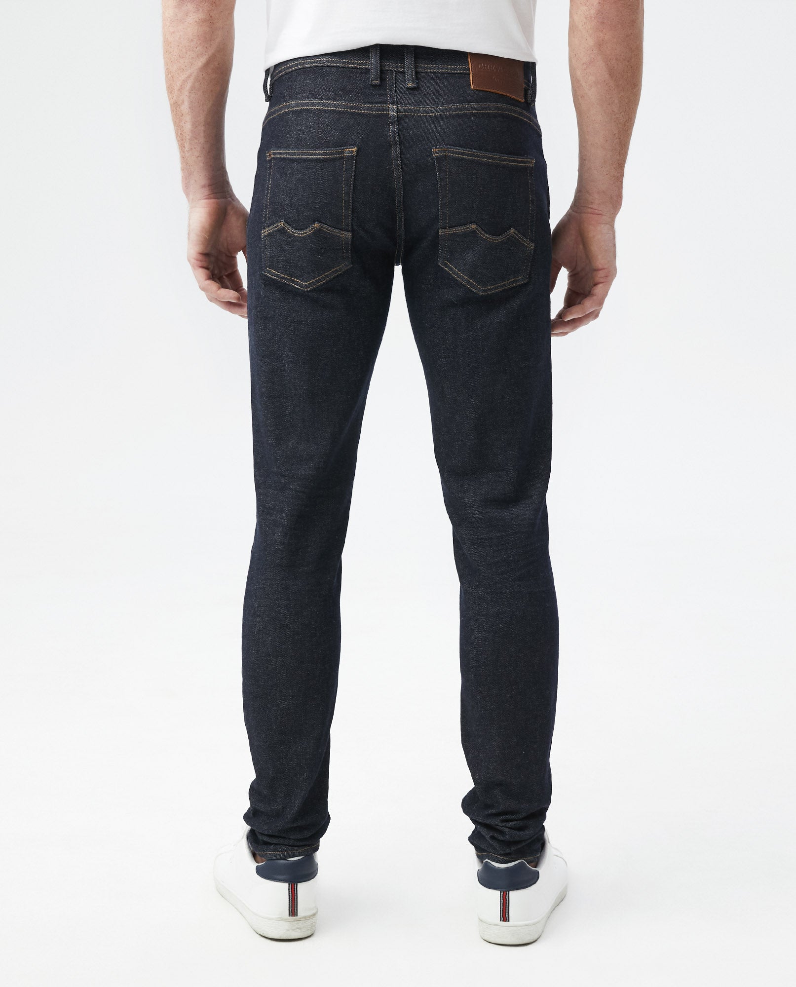 Jean for Men Super Slim Fit, Rider, Super Slim Boot - Ultra Dark Raw Blue - Blue 330E008 - 4