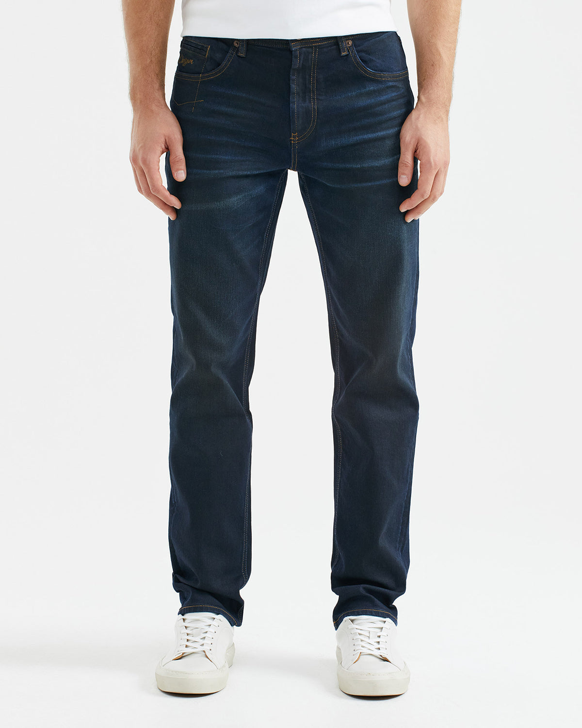 JEANS RECTOS DE TIRO MEDIO EN LAVADO ULTRA OSCURO