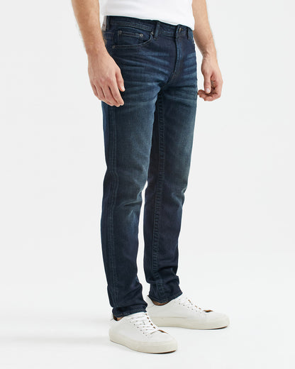 SLIM FIT MID-RISE JEANS IN ULTRA DARK WASH SL0014