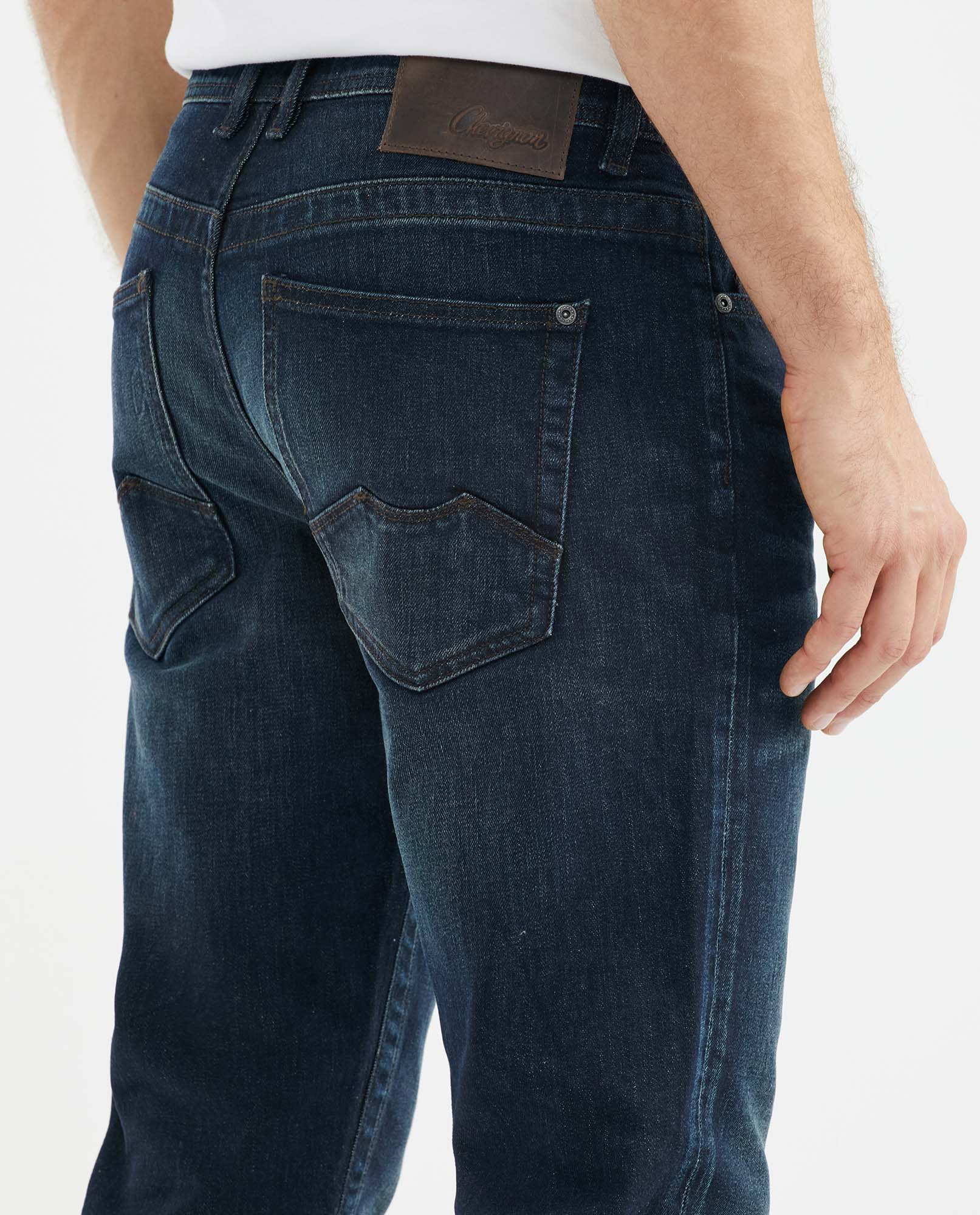Men's Famous Jeans Slim Fit Ultra Dark Subtle Distressing 331F011 - 5