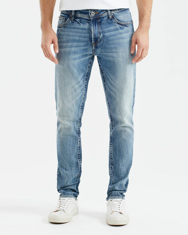 SLIM FIT MID-RISE JEANS IN MEDIUM WASH