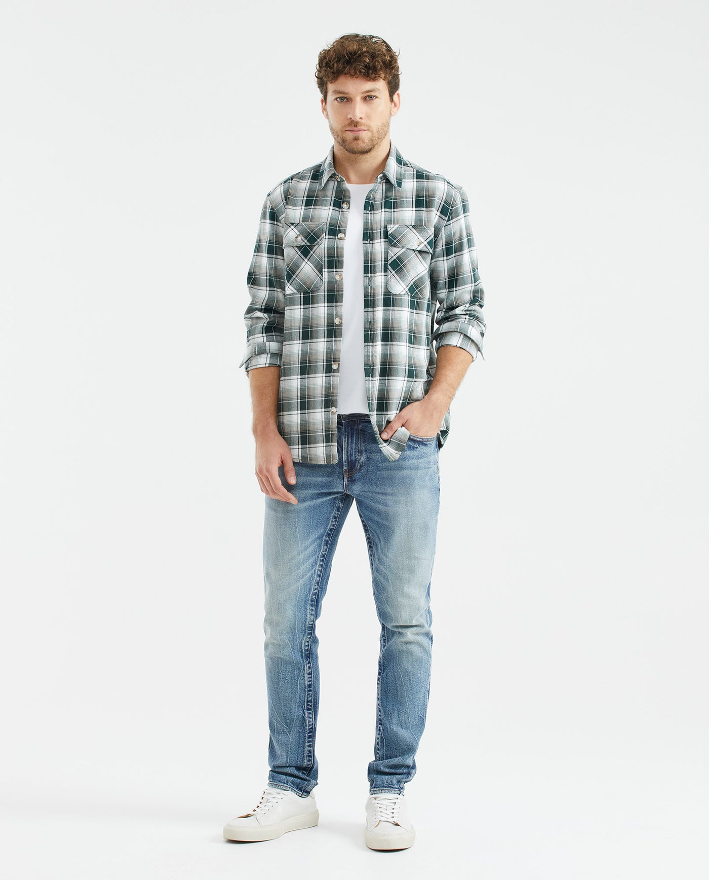Men's Famous Jeans Slim Fit Medium Wash Subtle Distressing 331F017 - 2