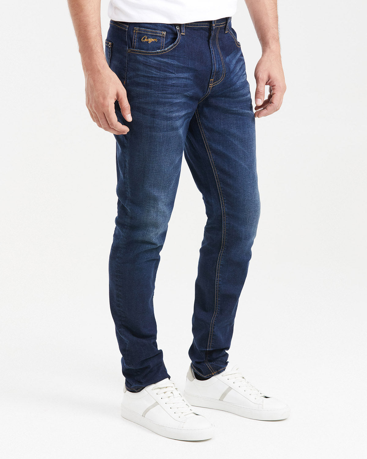 STRAIGHT FIT-MORRISON IN ULTRA DARK WASH ST020