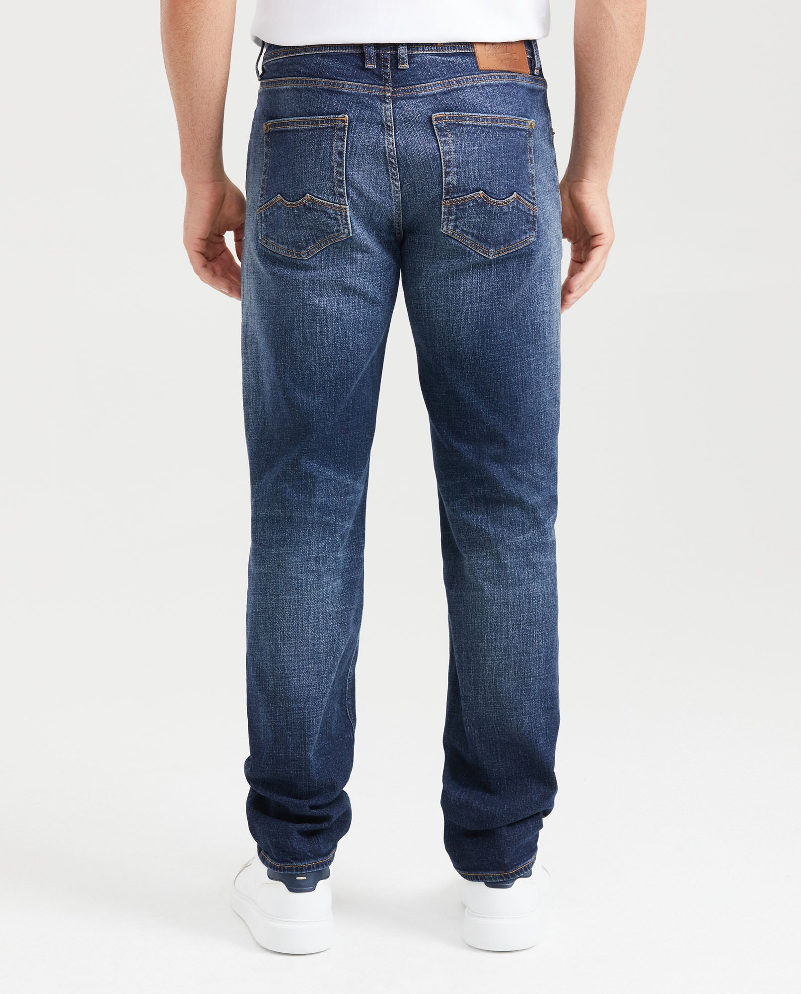 Men's Morrison Jeans Straight Fit Medium Wash Grid 331G010 - 4