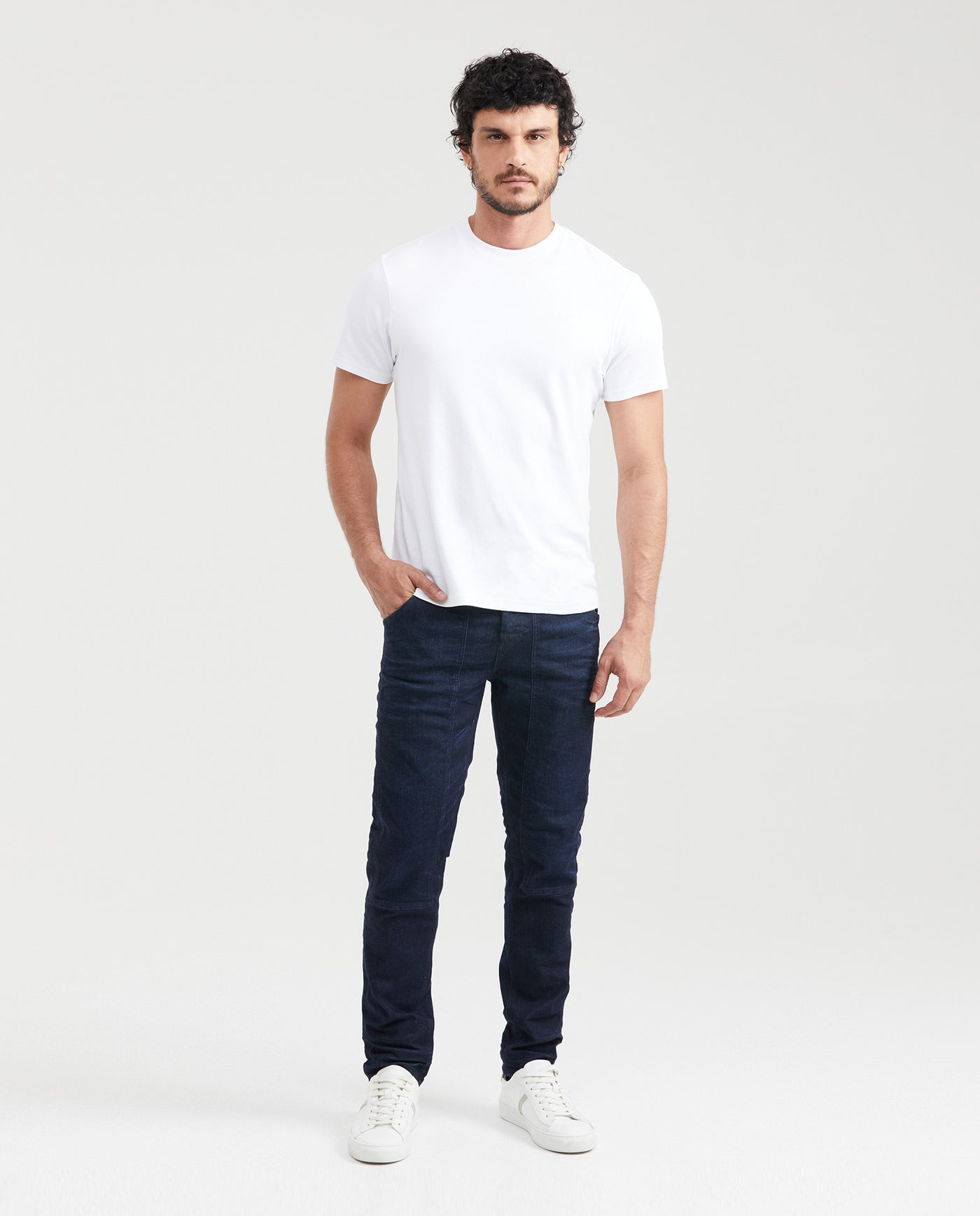 Jean Super Slim Fit Low Rise Super Slim Leg Ultra Dark Blue for Men - Blue 331G035 - 6