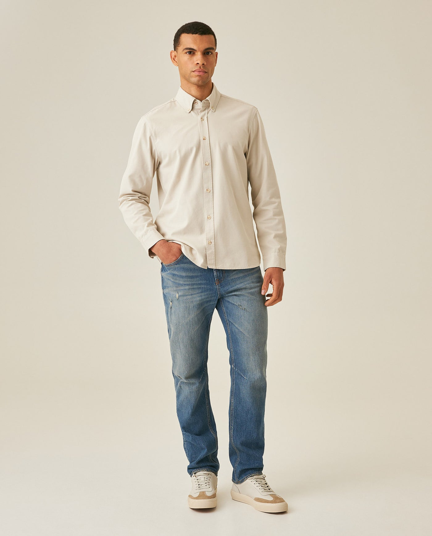 Mens Jeans Straight Fit High Rise Medium Wash Cotton Elastane Mini Rips Crotch Dart - Blue 63_331H004_AZU184140_4