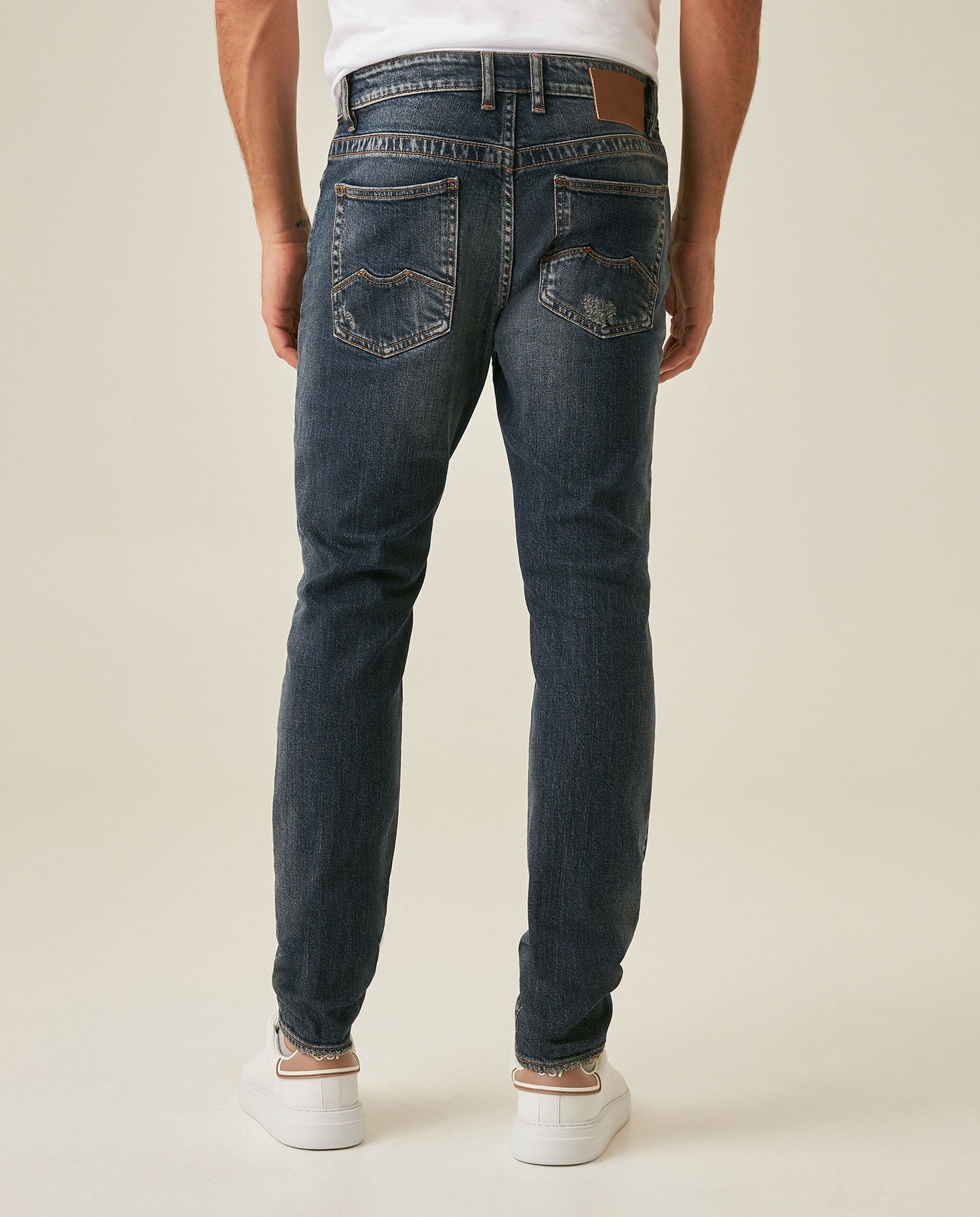 Mens Jeans Skinny Fit Mid Rise Dark Wash Cotton Elastane Distressed Contrast Patches Leather Badge - Blue 63_331H010_AZU194052_6