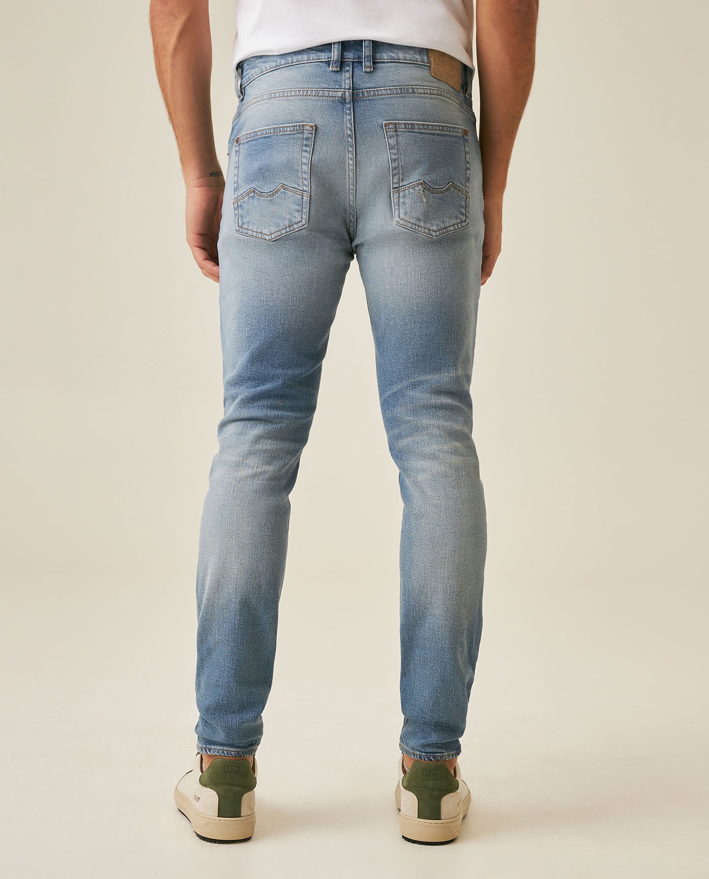 Mens Jeans Skinny Fit Low Rise Light Wash Cotton Elastane Distressed Patches Contemporary Low Rise - Blue 63_331H017_AZU154020_6