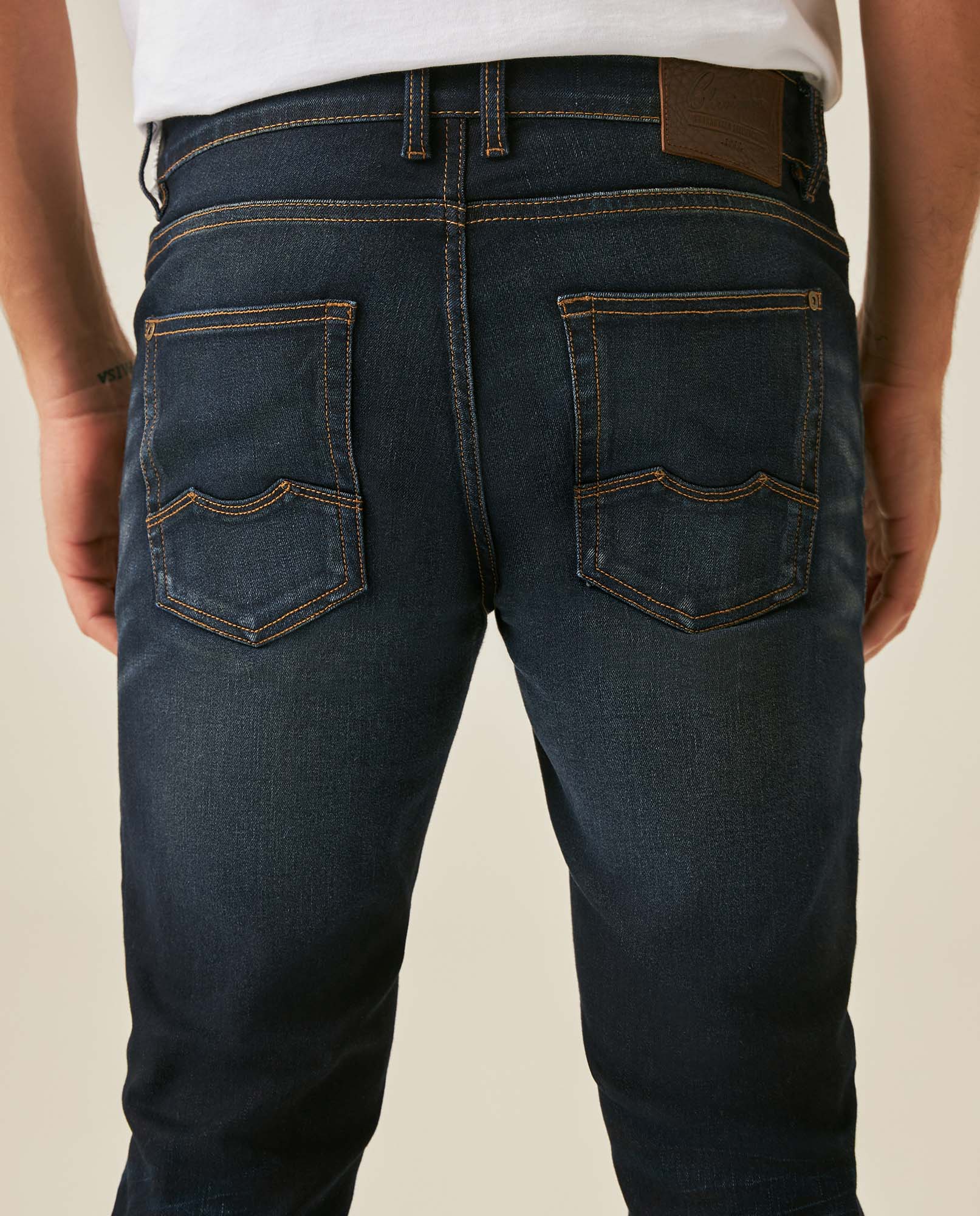 Mens Jeans Skinny Fit Low Rise Ultra Dark Wash Cotton Recycled Polyester Elastane Classic Distressing - Blue 63_331H033_AZU193924_7