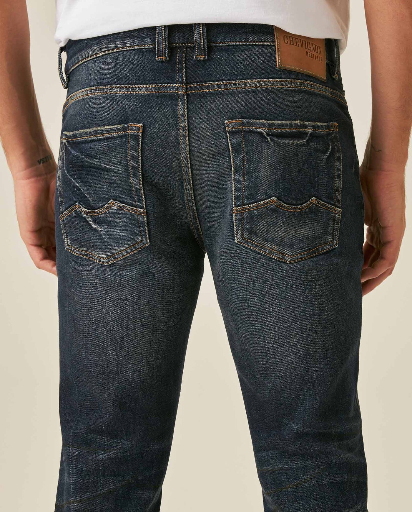 Mens Heritage Jeans Super Slim Fit Low Rise Ultra Dark Wash Cotton Polyester Elastane Subtle Distressing - Blue 63_331H455_AZU194052_7