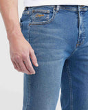 STRAIGHT FIT MID-RISE JEANS IN MEDIUM WASH