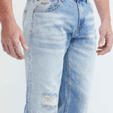 STRAIGHT FIT MID-RISE JEANS IN LIGHT WASH