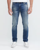 SLIM FIT MID-RISE JEANS IN MEDIUM WASH