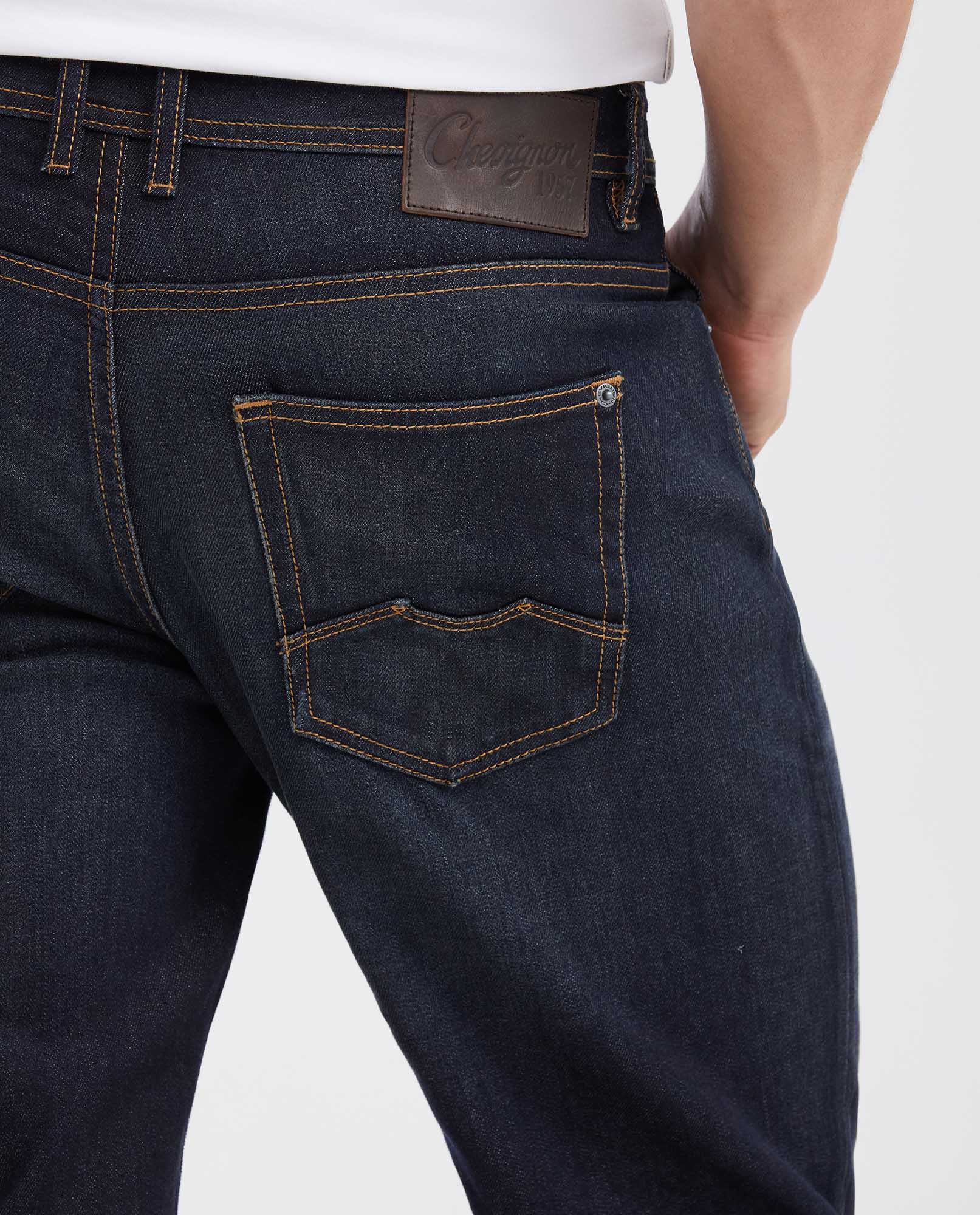 Men's Revenge Relaxed Fit Boot Cut Jeans in Ultra Dark Wash Comfort 332G001 - 5