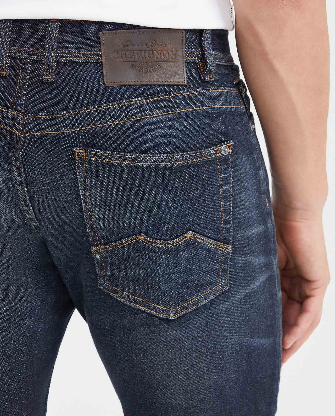 Men's Ultra Dark Blue Slim Fit Mid-Rise Slim Leg Jeans - Blue 332G015 - 6